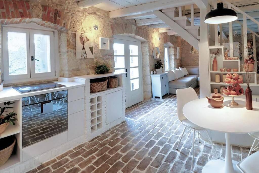 Ferienhaus Villa Alisia, Wunderschoenes Natursteinhaus Bei Porec, Istrien, Kroatien Vranje Selo Exterior photo